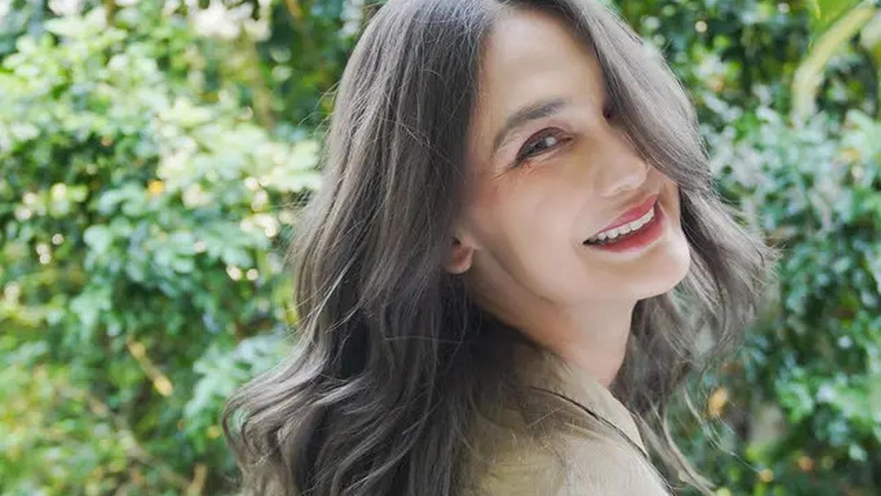 Luna Maya Merasa Tak Akan Sanggup Jadi Dirut PFN, Ingatkan Ini ke Ifan Seventeen
