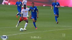 Penyerang muda asal Prancis, Jean-Kevin Augustin (20 tahun) membidani tiga gol yang mengantar RB Leipzig menang telak 4-1 atas Wol...