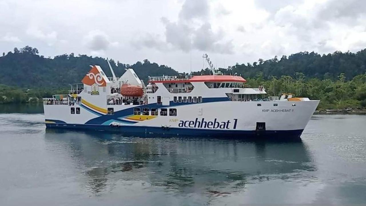 Pemkab Simeulue Harapkan KMP Aceh Hebat 1 Tetap Layani Warga, Tolak Pengalihan Rute Internasional