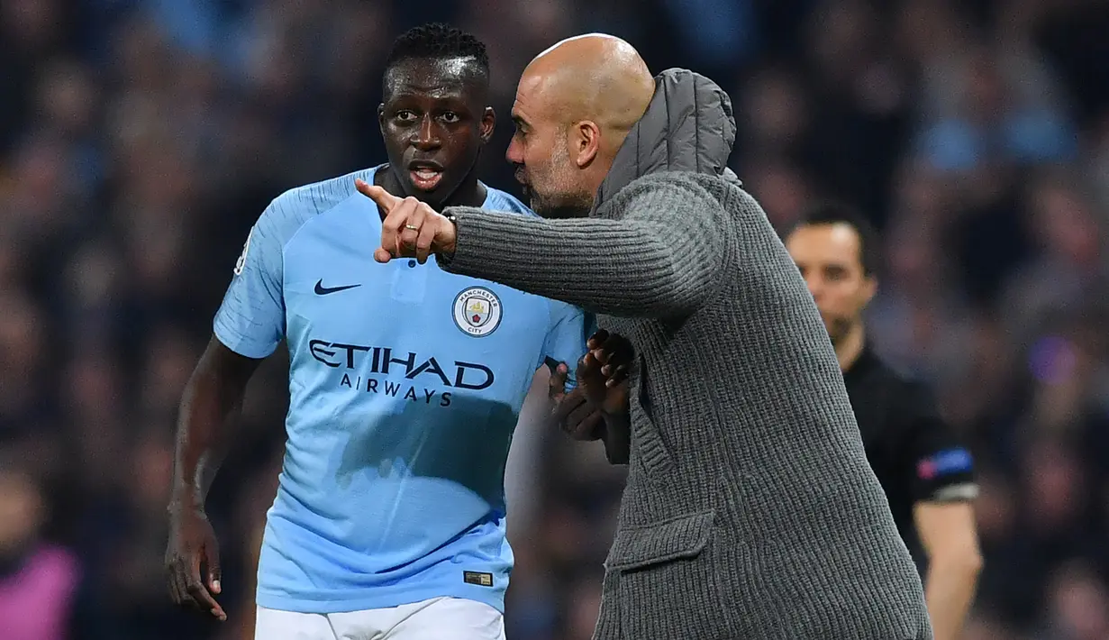 6. Benjamin Mendy (57,5 juta euro) - Pep Guardiola mendatangkan Benjamin Mendy pada bursa transfer 2017 karena merasa kekurangan amunisi di lini pertahanan mereka saat itu. Bek asal Prancis ini didatangkan Manchester City dari AS Monaco dengan harga 57,5 juta euro. (AFP/Ben Stansall)