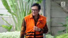 Direktur Operasional Lippo Group Billy Sindoro tiba di Gedung KPK, Jakarta, Selasa (4/12). Billy akan menjalani pemeriksaan lanjutan oleh penyidik KPK. (Merdeka.com/Dwi Narwoko)