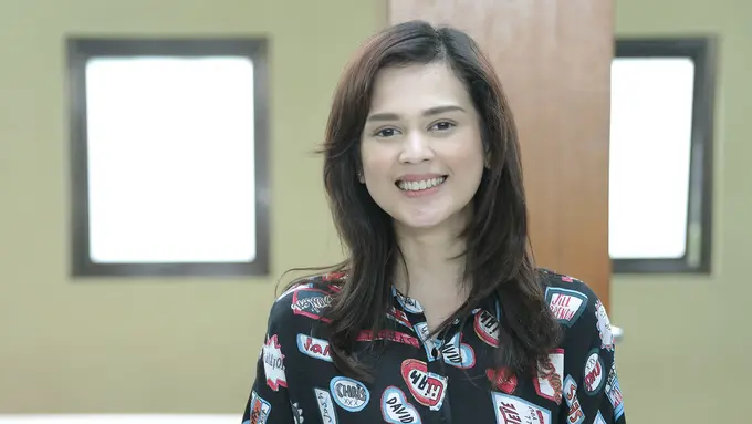 [Bintang] Cut Meyriska