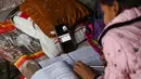Pihak berwenang setempat berharap, penutupan sekolah serta pengalihan pembelajaran akan mampu menjaga anak-anak dari paparan polusi udara. (Arun SANKAR/AFP)