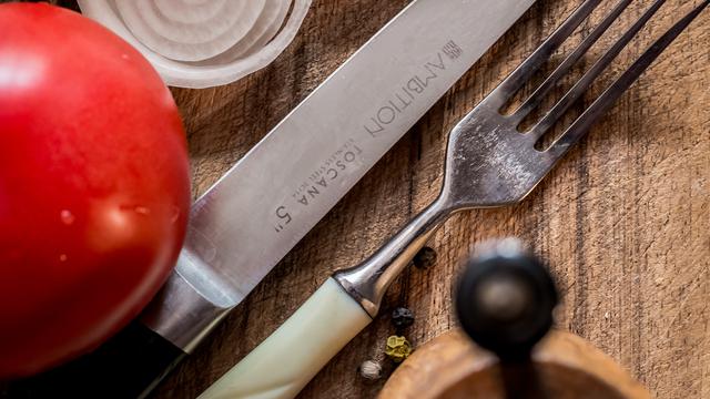 Ilustrasi pisau dapur