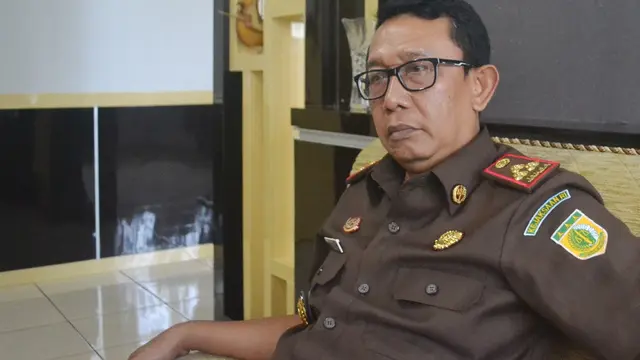 Kepala Kejari Cilacap, Agus Sugianto Sirait. (Foto: Liputan6.com/Muhamad Ridlo)