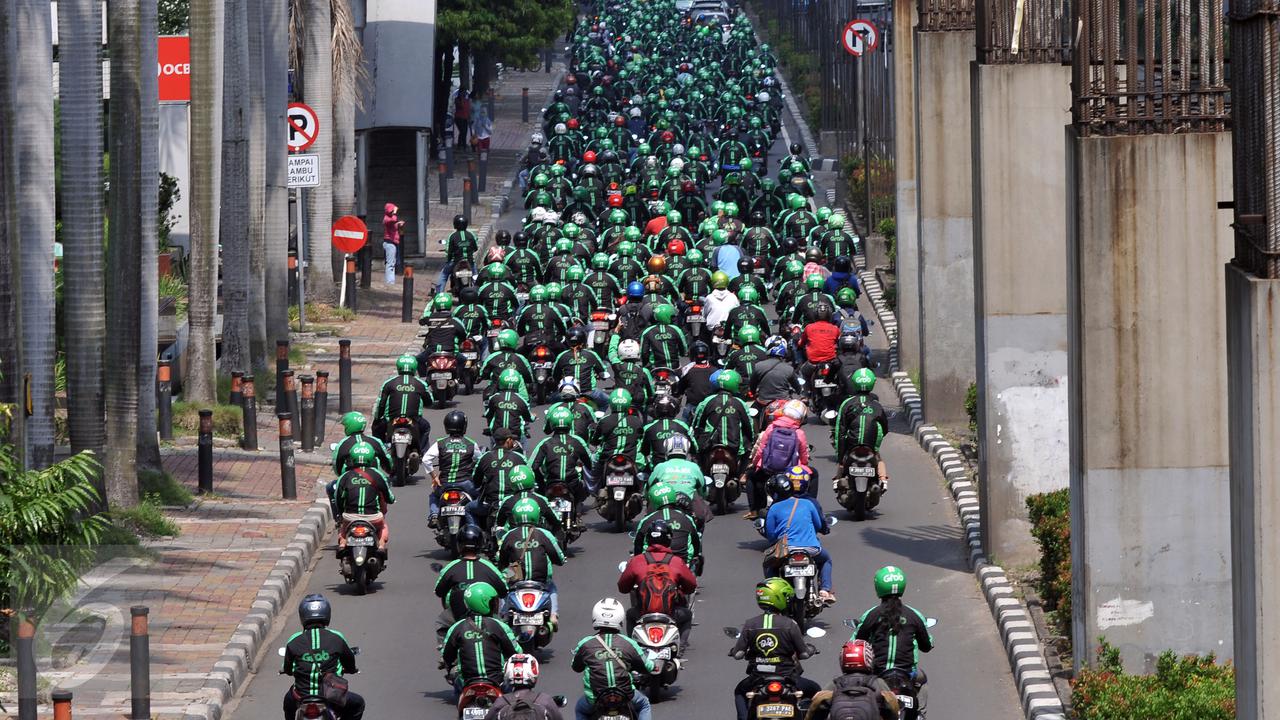 20160611-Ojek Online Gelar Aksi Solidaritas untuk Rekan yang Meninggal