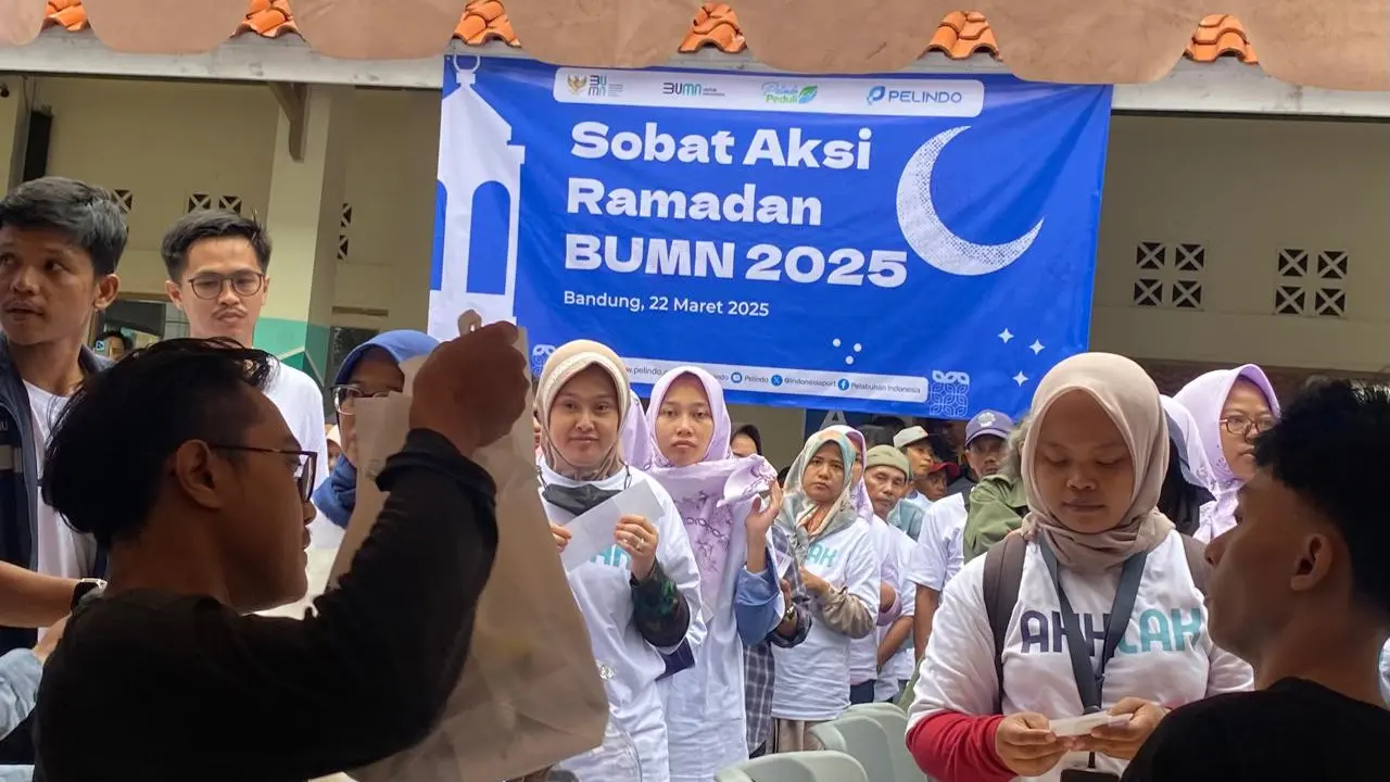 PT Pelabuhan Indonesia (Persero) atau Pelindo mengimplementasi Asta Cita melalui Program Sobat Aksi Ramadan di Yayasan Darul Hikam, Bandung dalam rangka tanggung jawab sosial lingkungan (TJSL) (Istimewa)