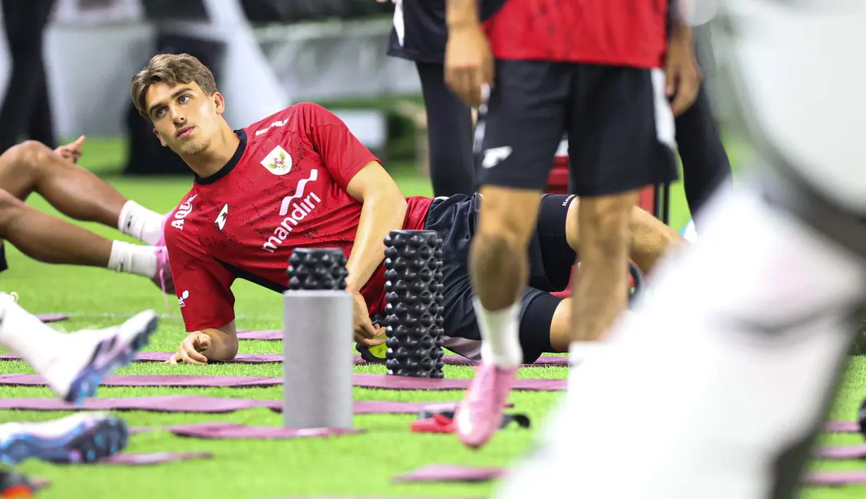 Agenda FIFA Matchday ini menjadi persiapan jelang menyambut putaran keempat Kualifikasi Piala Dunia 2026 zona Asia putaran keempat. (Bola.com/Abdul Aziz)