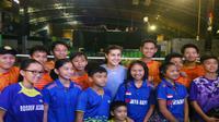 Carolina Marin membagikan ilmunya kepada pebulutangkis muda Indonesia di Foundry 8, Jakarta, Minggu (11/6/2017).