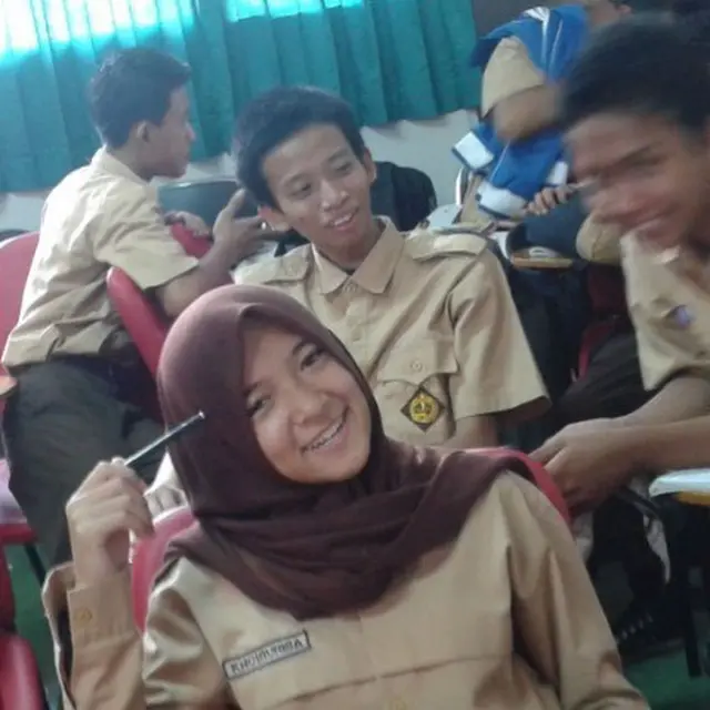 6 Potret Jadul Nissa Sabyan, Resmi Dinikahi Ayus Meski Terpaut Usia 10 Tahun