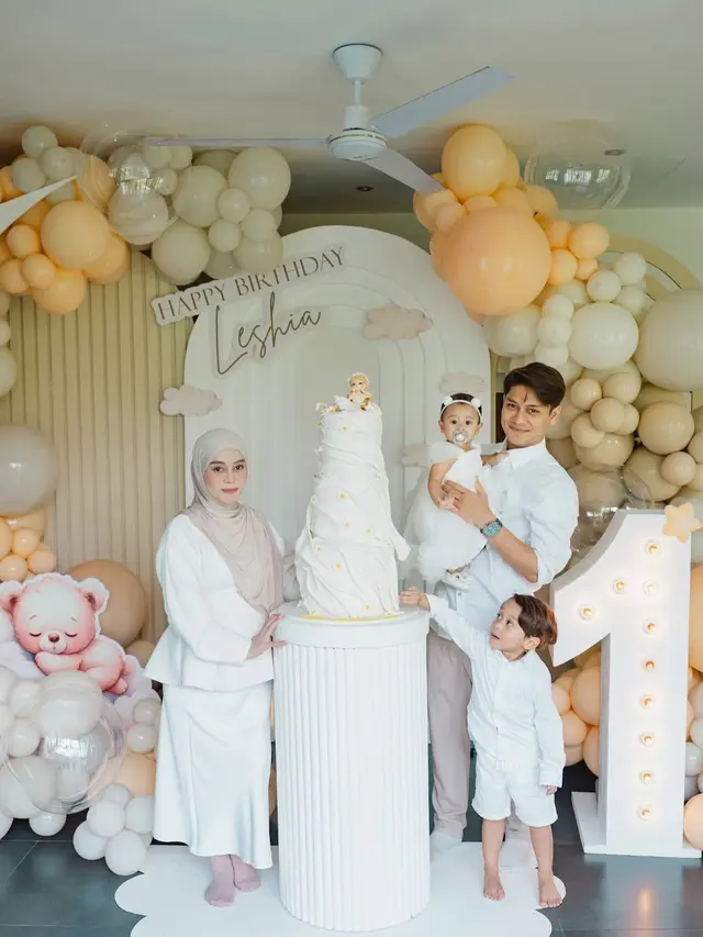 Potret Dekorasi Ultah Pertama Leshia Anak Kedua Lesti-Billar