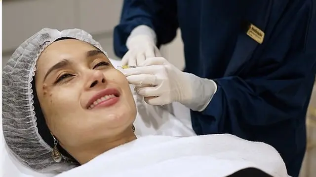 Cerita Dokter Anggun Bangun Klinik Kecantikan Rela Belajar Hingga Luar Negeri, Kini Jadi Langganan Para Artis,credit: Skinfinity