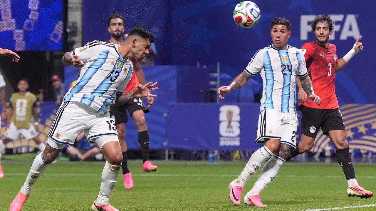 FOTO: Ketinggalan Dua Gol,  Argentina Cetak Remontada Dramatis