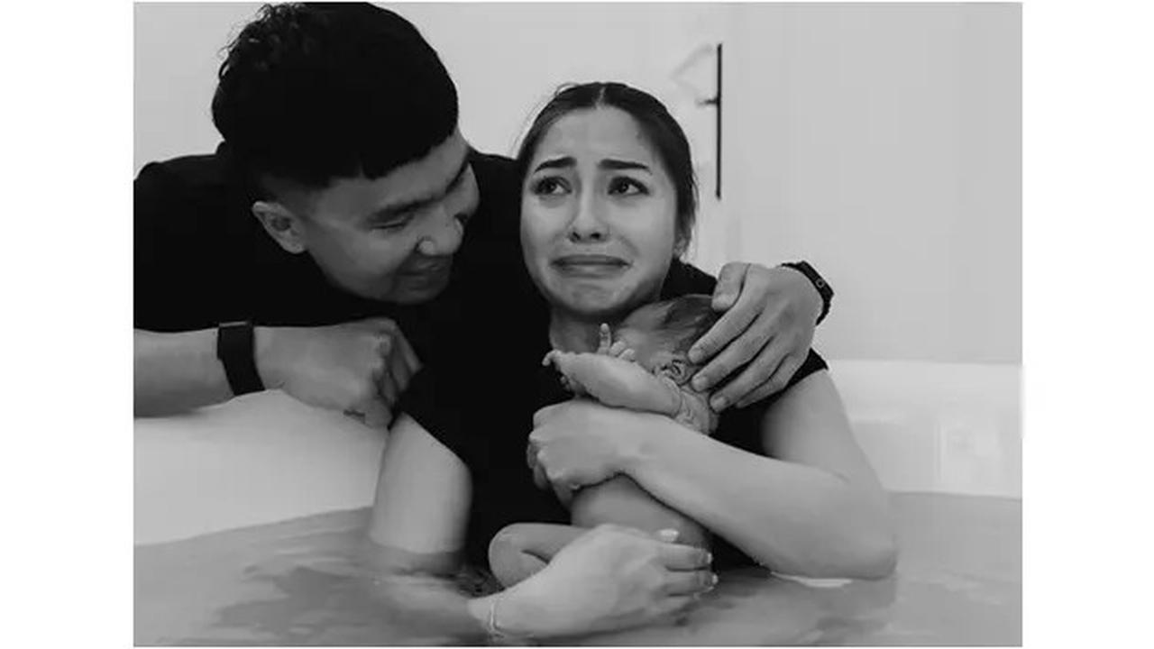 6 Potret Haru Nikita Willy Melahirkan Anak Kedua, Pakai Metode Water Birth