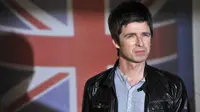 Noel Gallagher memamerkan kesibukannya di studio pada saat hari ulang tahunnya melalui akun Twitter resmi.