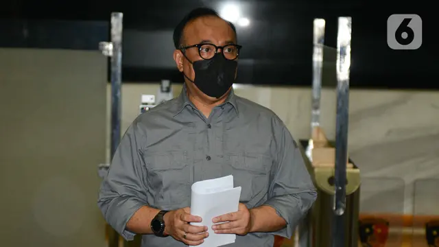 Kadiv Humas Polri Irjen Pol Dedi Prasetyo memberikan keterangan