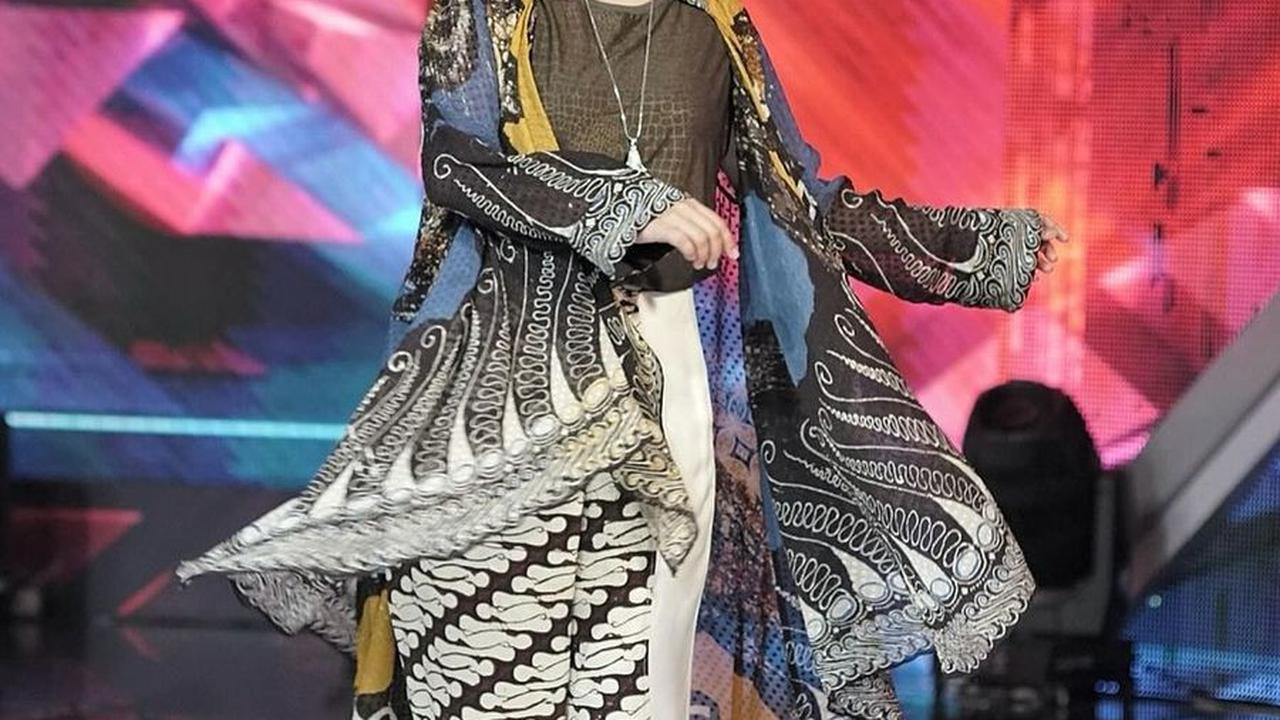 Outer Bermotif Batik Parang