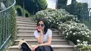 Sejak awal debutnya, Song Hye Kyo telah dikenal berkat visualnya yang menawan bagai dewi.