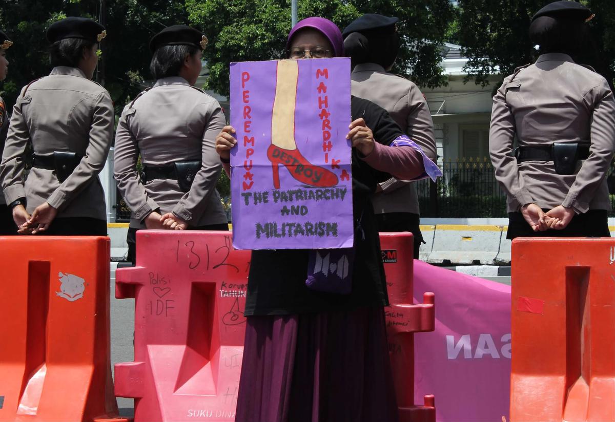 FOTO: Aksi Peringatan HAKTP Serentak Serukan Perlindungan Perempuan dan Aktivis