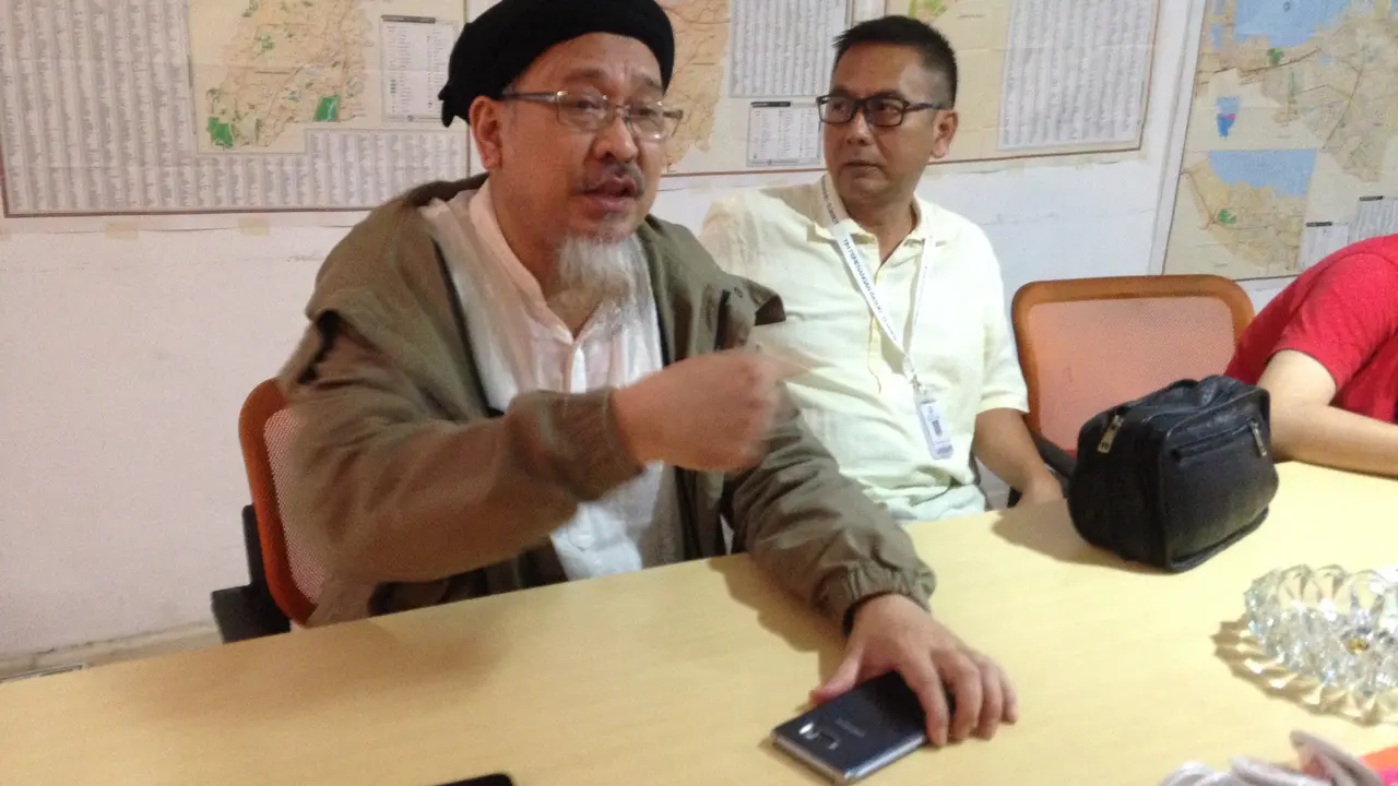 Andi Analta Baso Amir kakak angkat muslim Ahok
