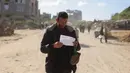 Sebelumnya diketahui, tentara Israel melanjutkan serangan udara setelah masa pemberlakuan gencatan senjata tahap pertama usai. (BASHAR TALEB/AFP)