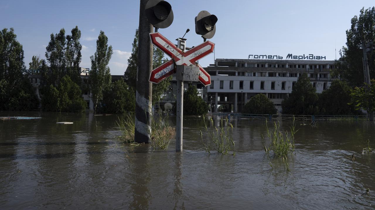 Bendungan Nova Kakhova Hancur, Banjir Rendam Wilayah Kherson Ukraina