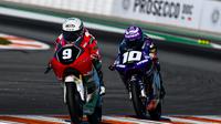 Veda Ega Pratama saat mengikuti seri terakhir JuniorGP 2025 di Sirkuit Ricardo Tormo, Valencia, Spanyol, 22-23 November. (Astra Honda Racing Team)