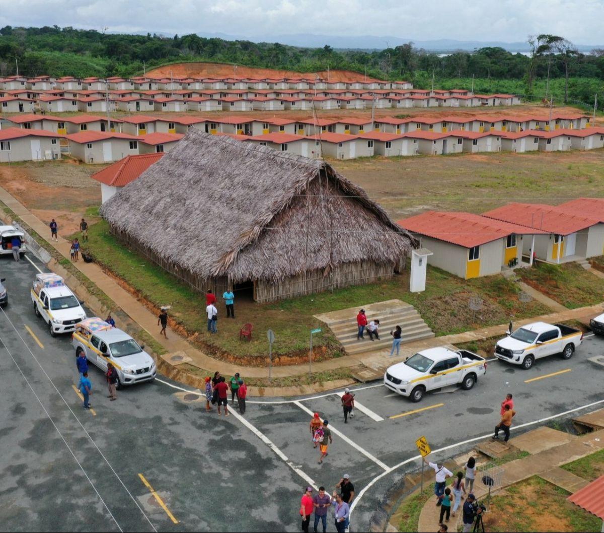 Menurut pihak berwenang setempat mengatakan, kepergian para penduduk dari pulau itu merupakan proses perpindahan manusia pertama di Amerika Latin yang disebabkan perubahan iklim. Foto: Presidencia de Panama/Handout via REUTERS<br>
