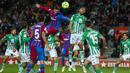 Bermain di hadapan pendukungnya sendiri, sejatinya Blaugrana tampil mendominasi. Mereka mampu menguasai jalannya pertandingan dengan penguasaan bola mencapai 63 persen. (AP/Joan Monfort)