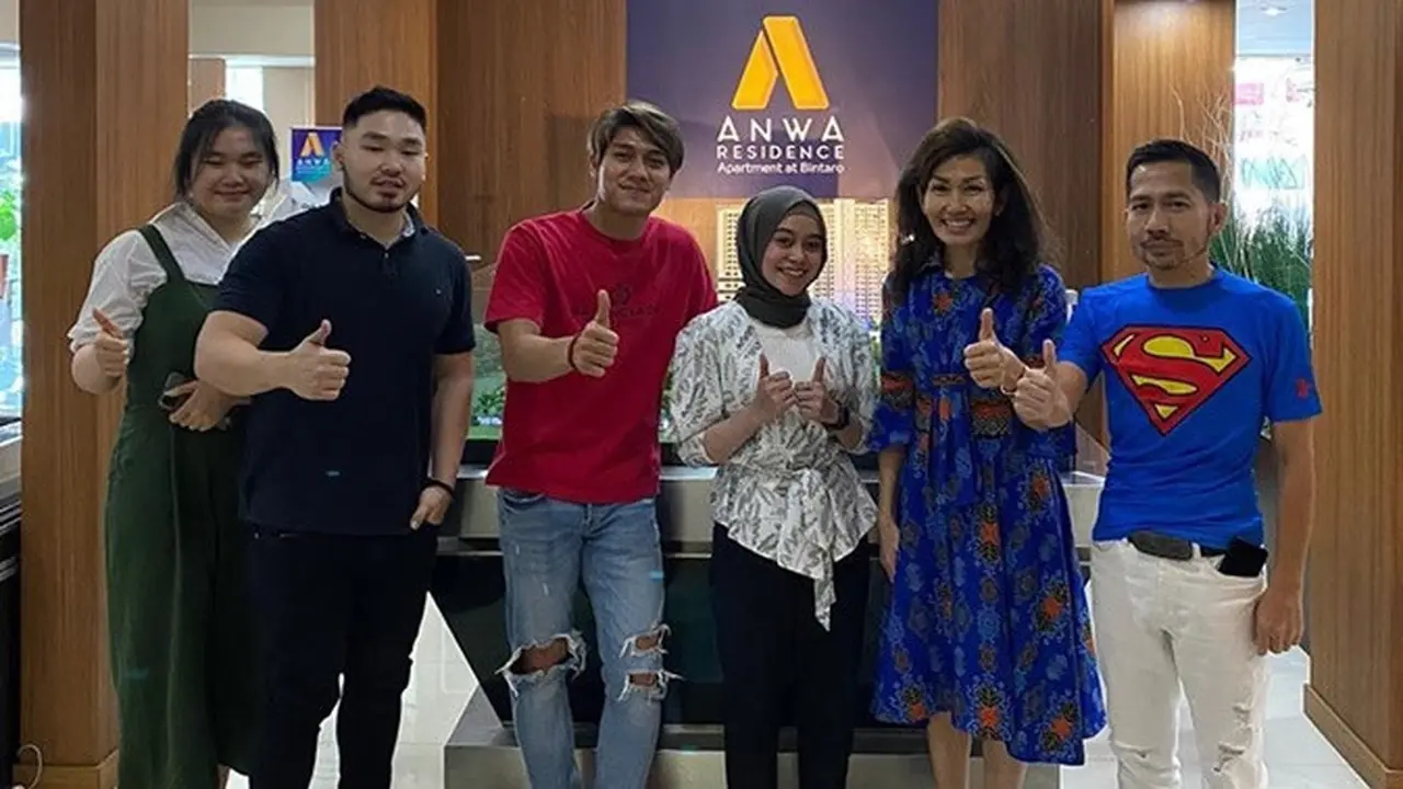 6 Momen Rizky Billar Beri Kejutan Satu Unit Apartemen untuk Lesty Kejora, Bikin Heboh