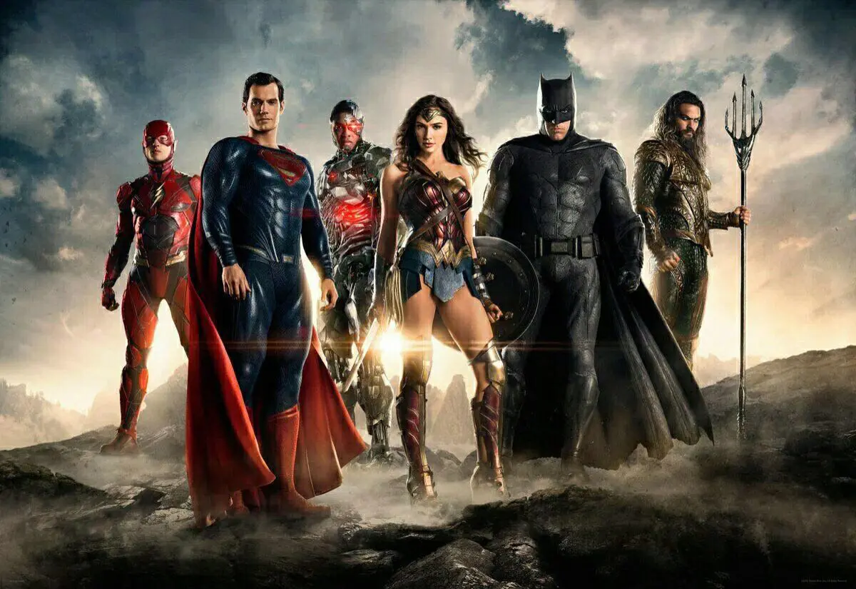 Film Justice League merilis trailer pertama. Tiga jagoan baru yang diperkenalkan adalah The Flash, Aquaman dan Cyborg.