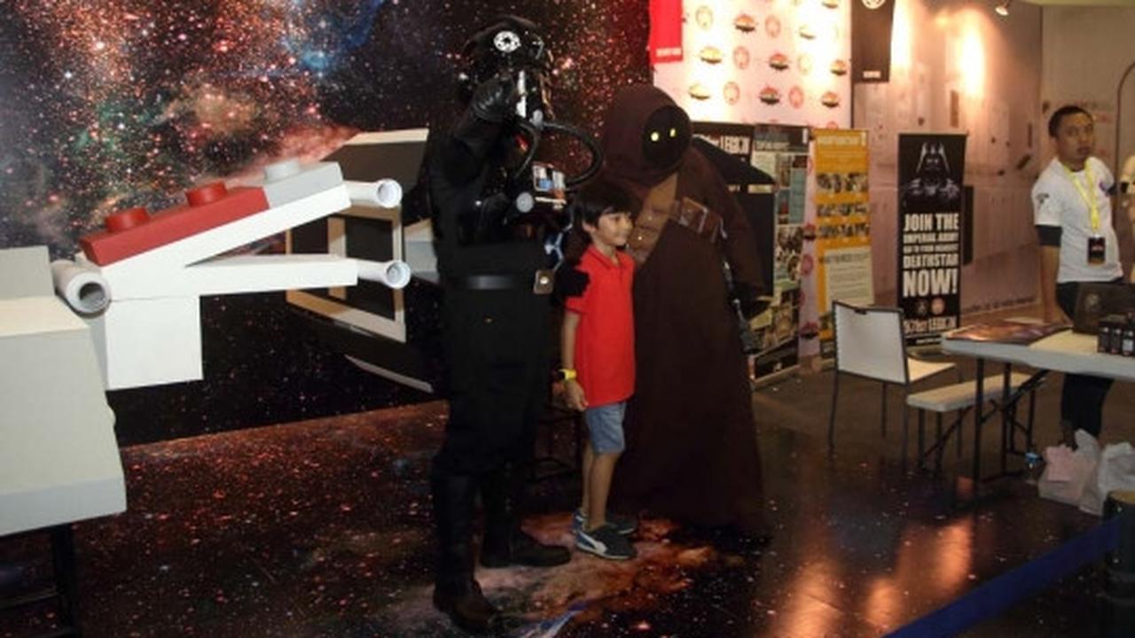 Jalan-jalan melihat Indonesia Comic Con