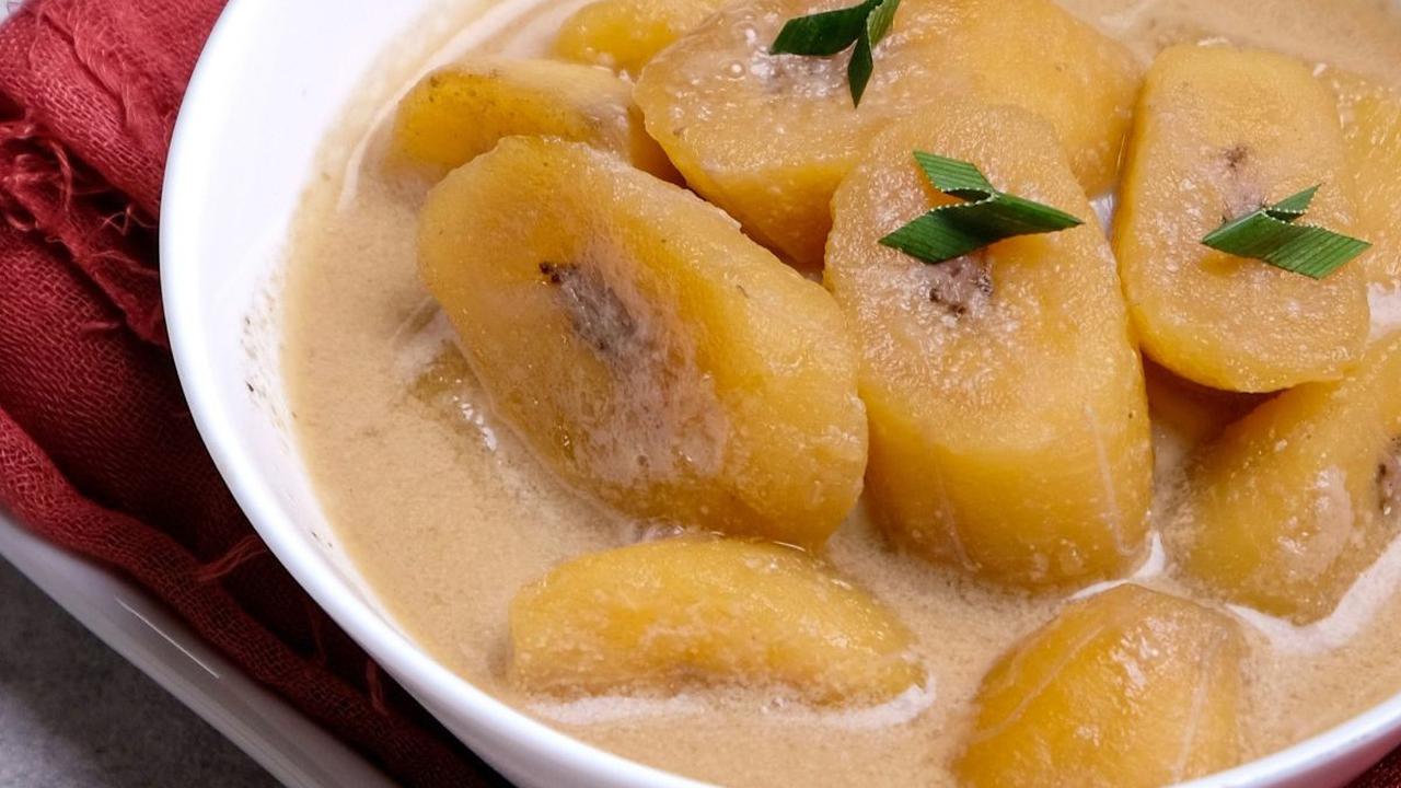 <b>5. Kolak Pisang</b><br>