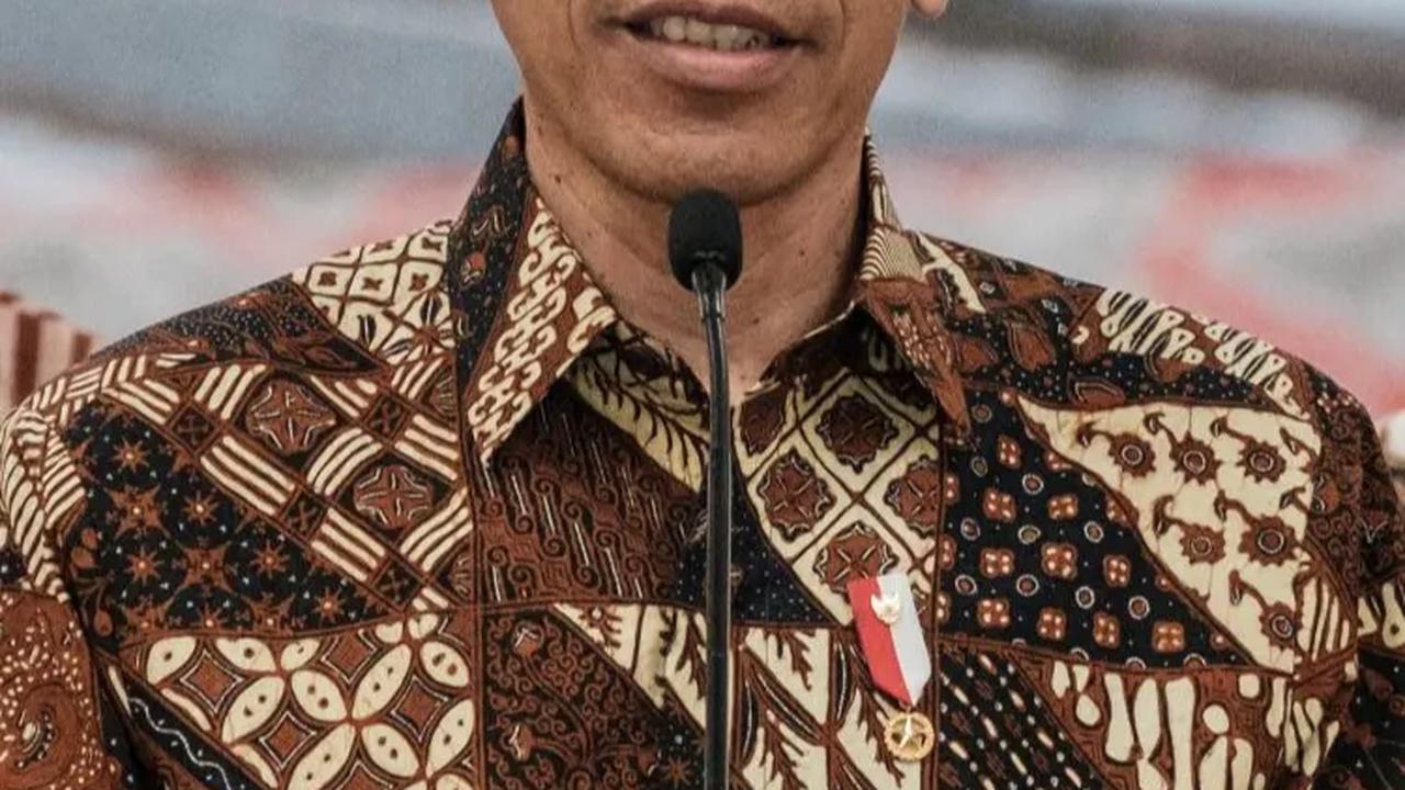 VIDEO: Jokowi Tegas Depan Jenderal TNI-Polri, Tak Ingin Terkena Penjajahan Era Modern