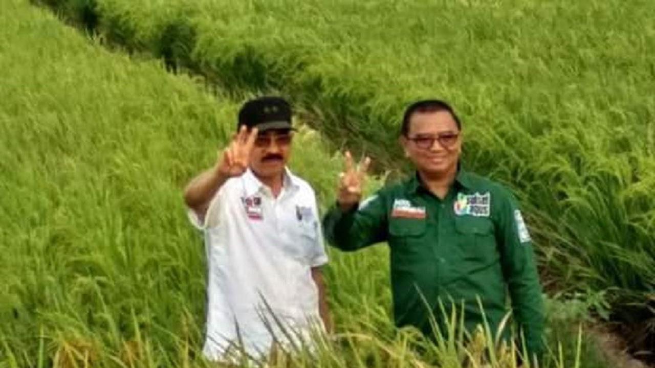 Mantan Wagub Sulsel, Agus Arifin Nu'mang janji ingin buat jalan pintas ke Kabupaten Toraja, Sulsel (Liputan6.com/ Eka Hakim)