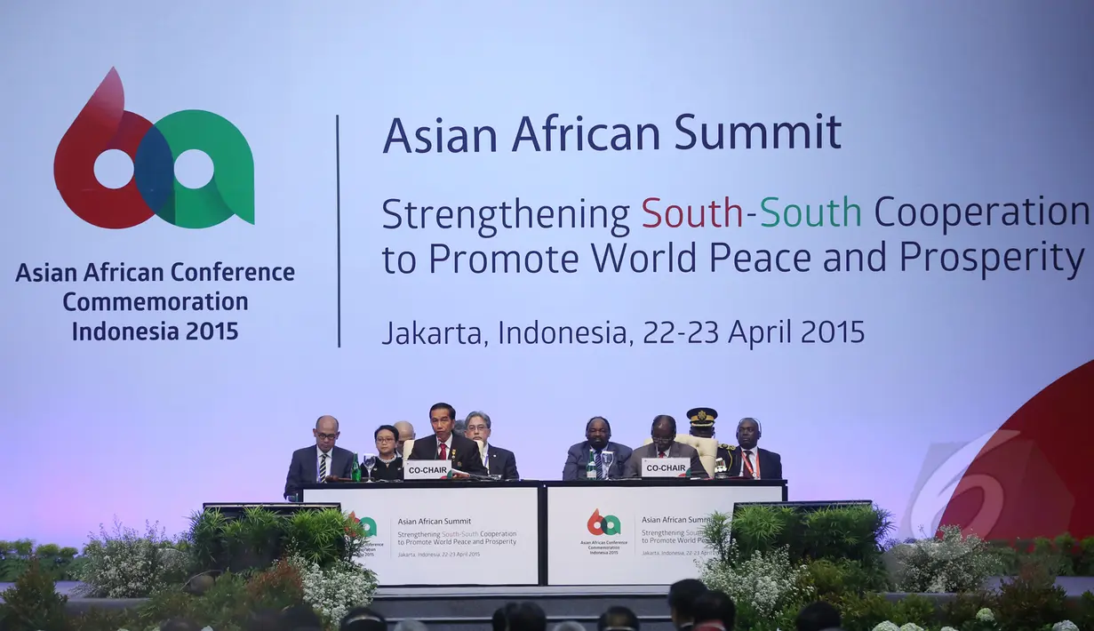 Suasana penutupan di KTT Asia Afrika 2015, Jakarta, Kamis (23/4/2015). Tiga poin hasil KTT yaitu Pesan Bandung 2015, Deklarasi Penguatan Kemitraan Asia Afrika dan Deklarasi Dukungan Untuk Palestina (Liputan6.com/Herman Zakharia) 