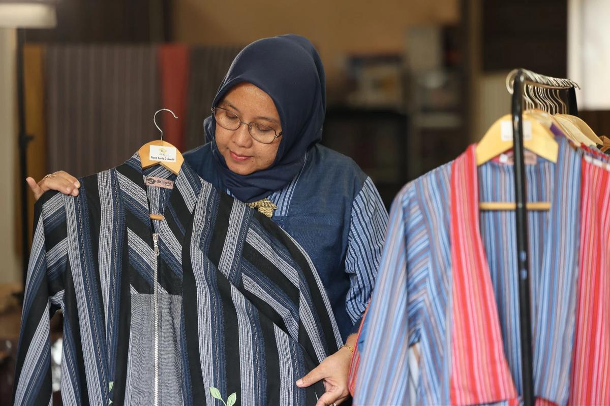 Pemberdayaan BRI Dorong UMKM 'Diopeni' Bangkitkan Ekonomi Perempuan dan Angkat Tenun Lurik ke Pasar Lebih Luas