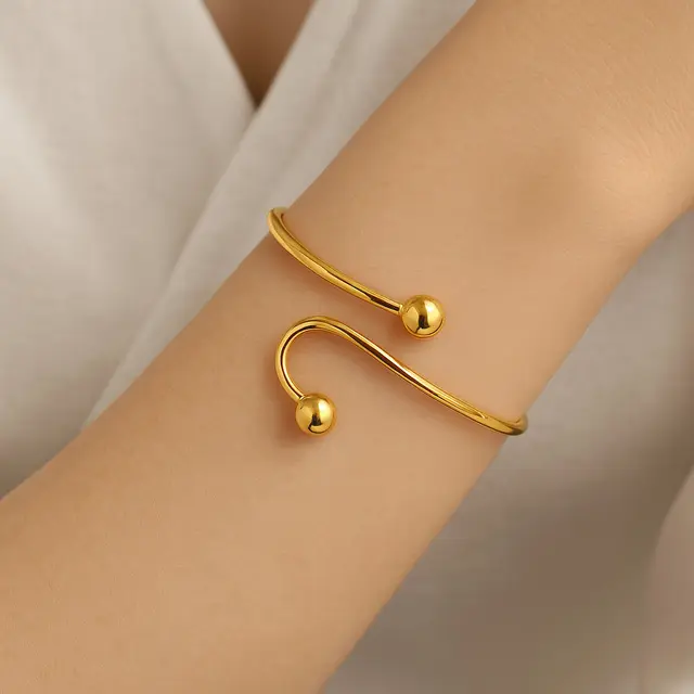 Gelang Emas Bola Kecil 2–5 Gram Kombinasi Spiral Modern