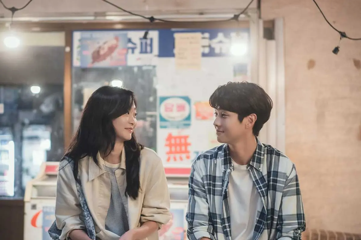 Our Beloved Summer. (SBS via Soompi)