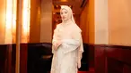Dalam film tersebut, Natasha Rizky adu akting dengan sahabatnya, Citra Kirana. Tak hanya di dunia nyata saja, Natasha Rizky dan Citra Kirana berperan sebagai sepasang sahabat yang saling dukung di sinetron tersebut. Lantaran merupakan film comeback-nya setelah empat tahun, Natasha Rizky ungkap merasa grogi ketika syuting dan ada beberapa adegan yang diulang berkali-kali. (Liputan6.com/IG/@natasharizkynew)