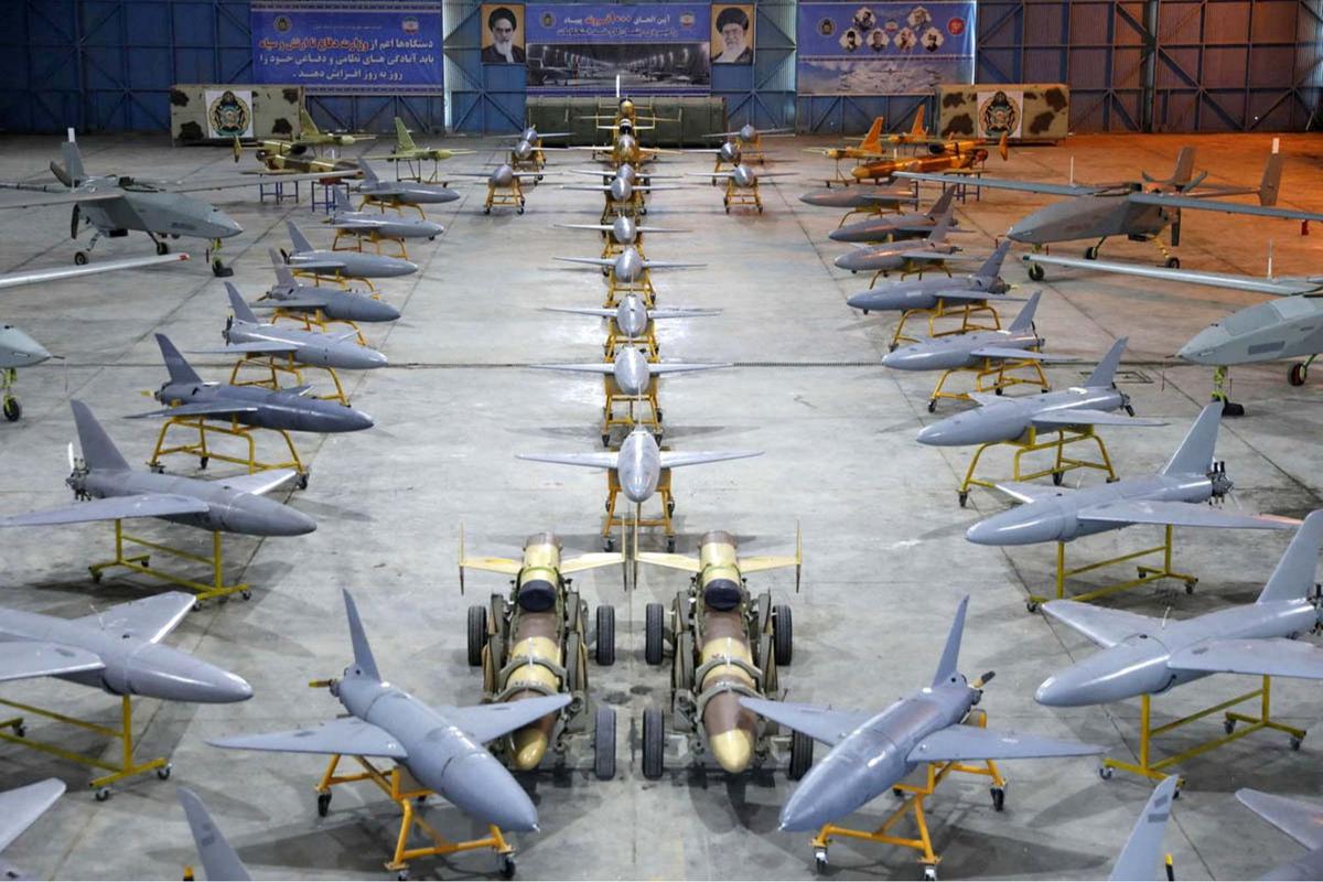 Canggihnya 1.000 drone baru Iran yang bikin musuh ketar-ketir