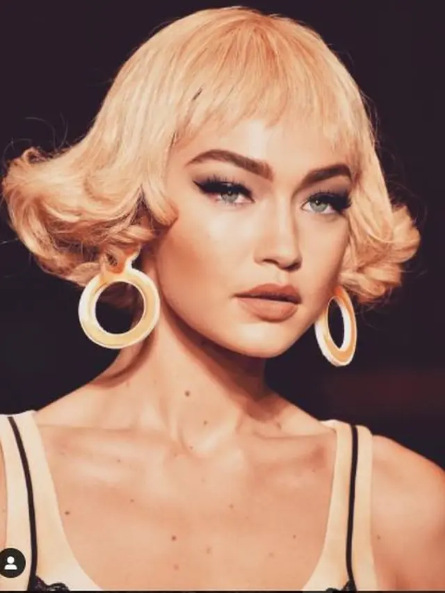 Gigi Hadid Ubah Tampilan Lagi, Kini Cat Rambut Jadi Pirang Terang