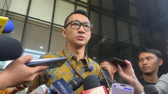 Juru Bicara atau Jubir KPK Budi Prasetyo menanggapi pemberian amnesti kepada Sekretaris Jenderal (Sekjen) PDIP Hasto Kristiyanto.