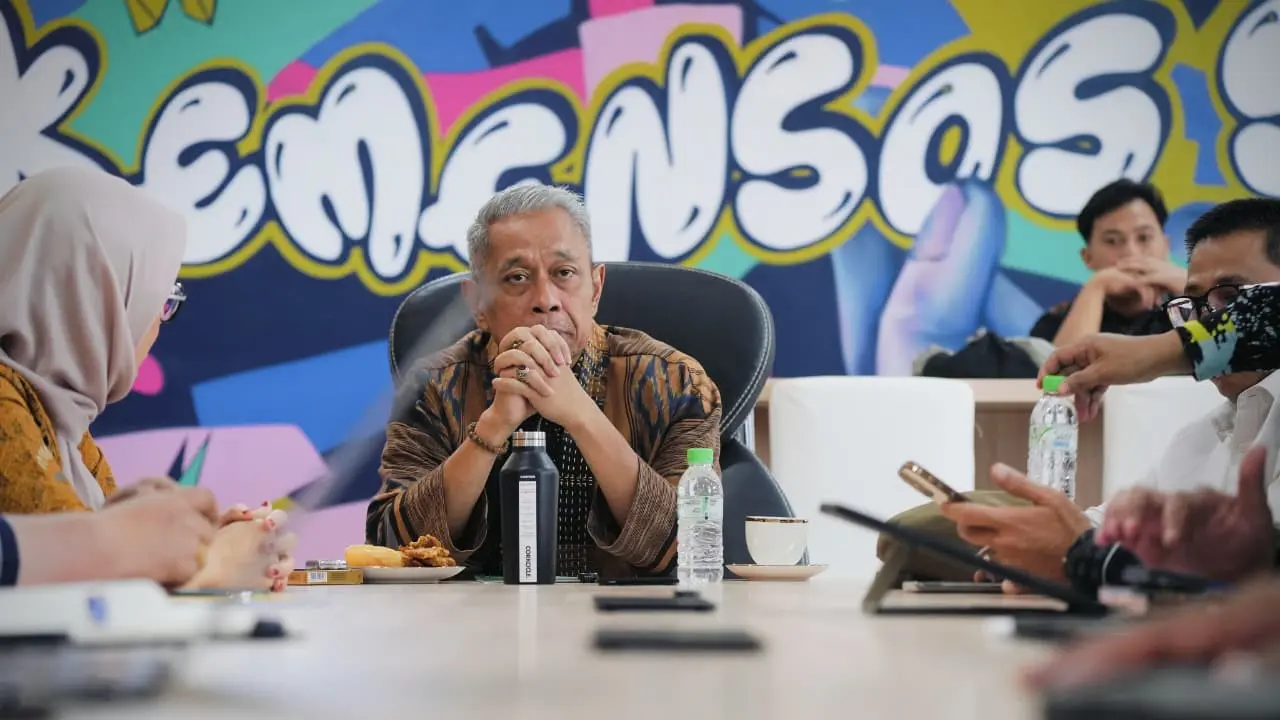 Percepat Pengentasan Kemiskinan, Wamensos Minta Daerah Gunakan DTSEN dan Bangun Sekolah Rakyat