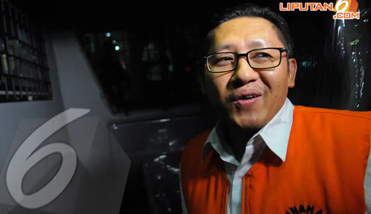 Anas Urbaningrum jalani pemeriksaan di gedung KPK Jakarta pada hari Jumat (11/4/2014) (Liputan6.com/Faisal R Syam).