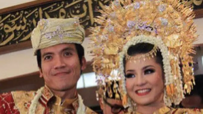 [Bintang] Natasha Rizky dan Deddy Mahendra Desta