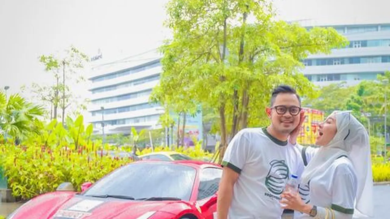 [Fimela] Gilang Permana dan Shandy Permanasari