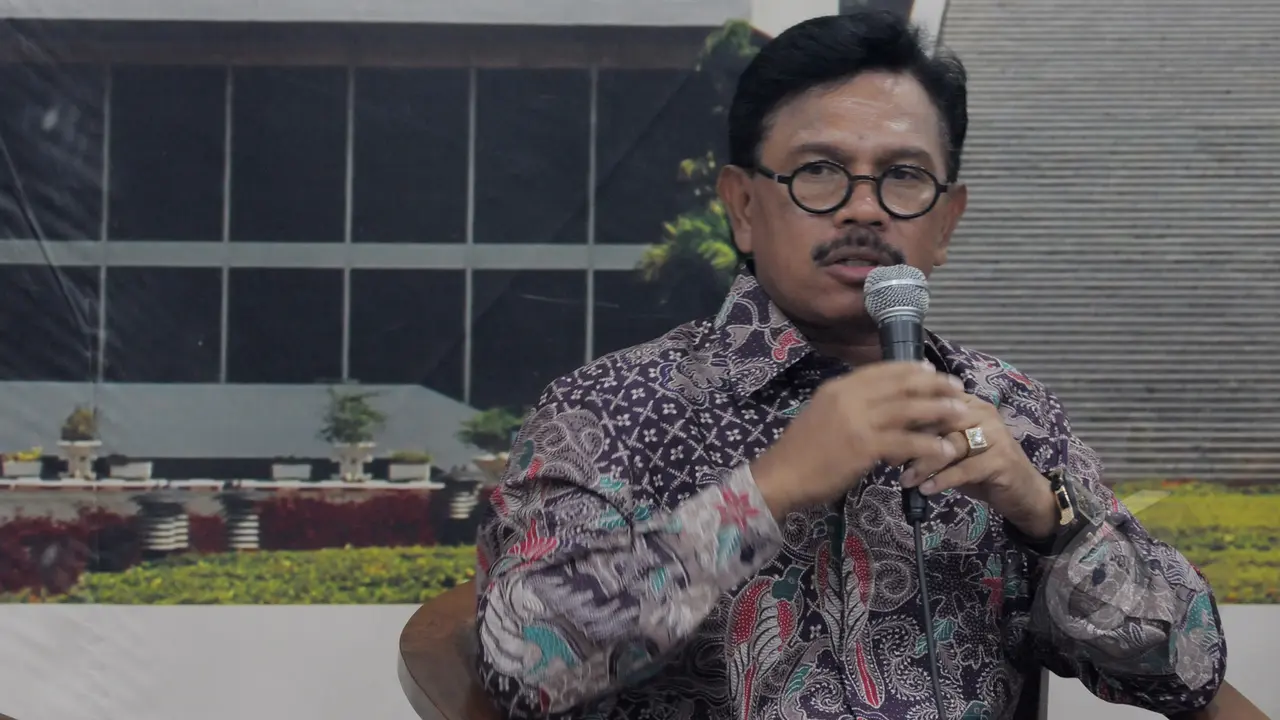 Diskusi Rupiah Terpuruk dan Dampaknya bagi Perekonomian Indonesia