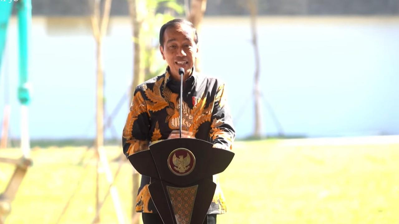 VIDEO: Atensi Tegas Jokowi di Sidang Kabinet, Tak Mau Ada Riak Gejolak Sampai Pemerintah Prabowo