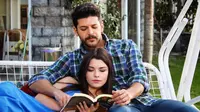 Elif Season 3 mulai tayang kembali di SCTV. Apakah cinta Zeynep dan Selim harus berakhir?